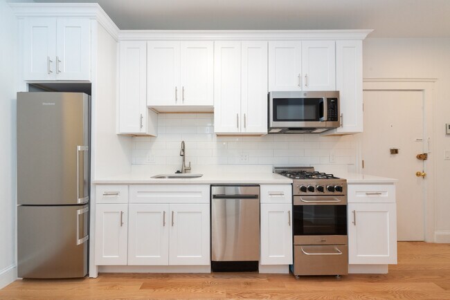 Foto del edificio - 95 Park Dr