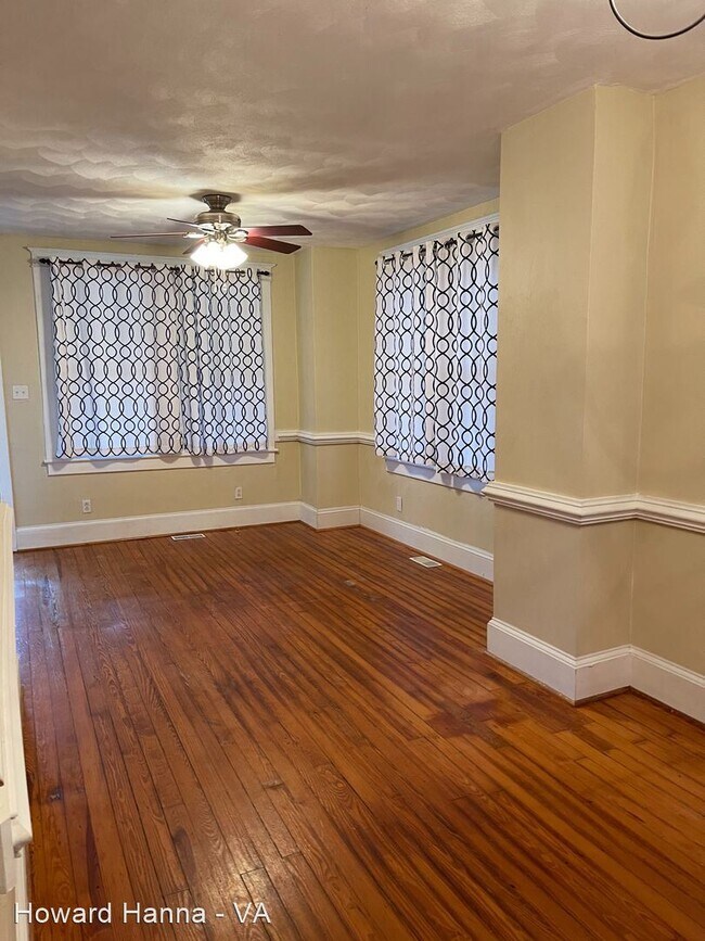 Building Photo - 3 br, 2 bath House - 252 Constitution Avenue