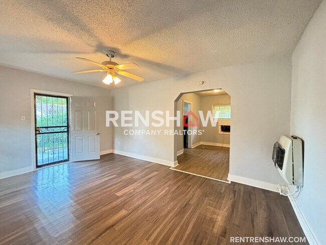 Photo - 1768 S Sutton Dr House