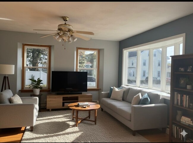 Living Room - 21 Franklin St