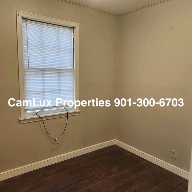 Photo - 3484 Vernon Ave House