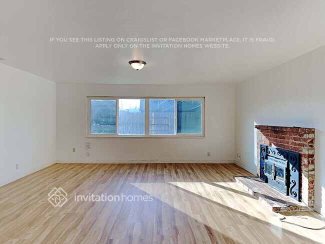 Foto del edificio - 8115 Butternut Dr