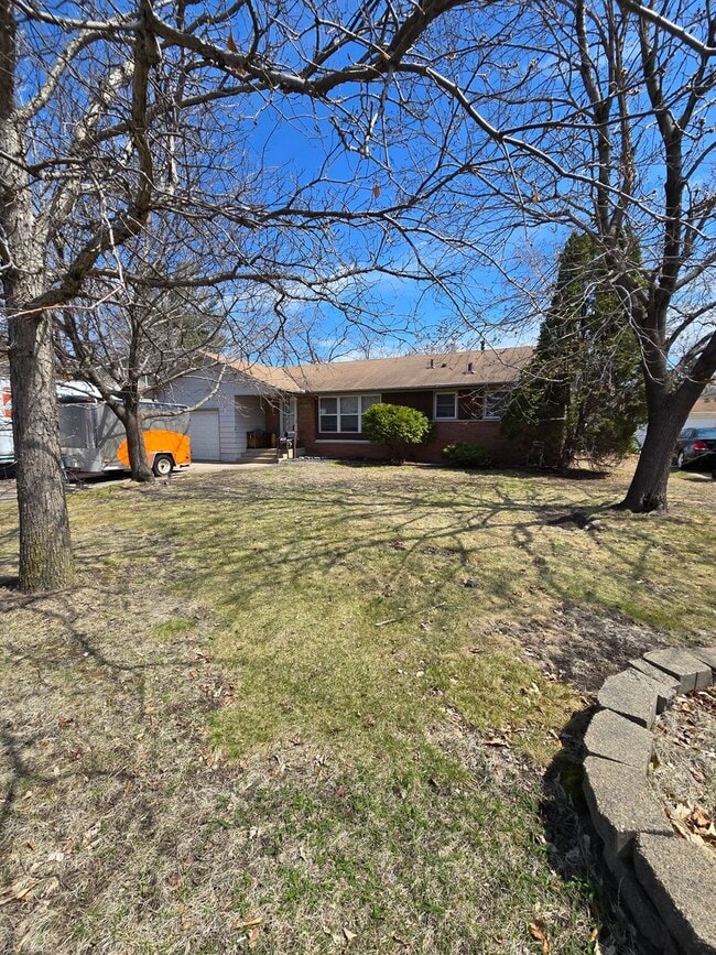 Building Photo - 7018 France Ave N