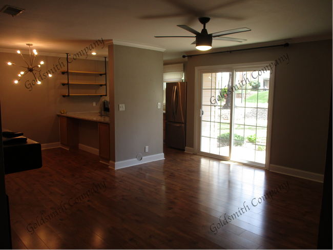 Foto del edificio - 2601 Duncan Chapel Rd