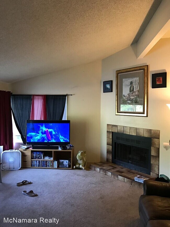 Foto del edificio - 4 br, 2 bath House - 7650 Cristobal Avenue