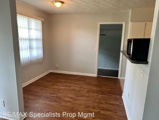 Foto del edificio - 4 br, 2 bath House - 7323 Melvin Cir N