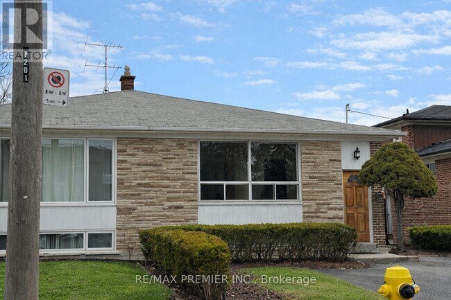 Building Photo - 199 Gracedale Blvd