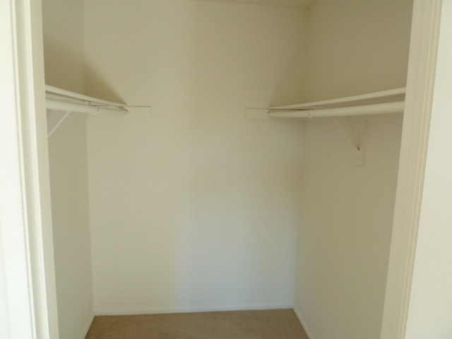Primary Photo - 11136 Hesby St