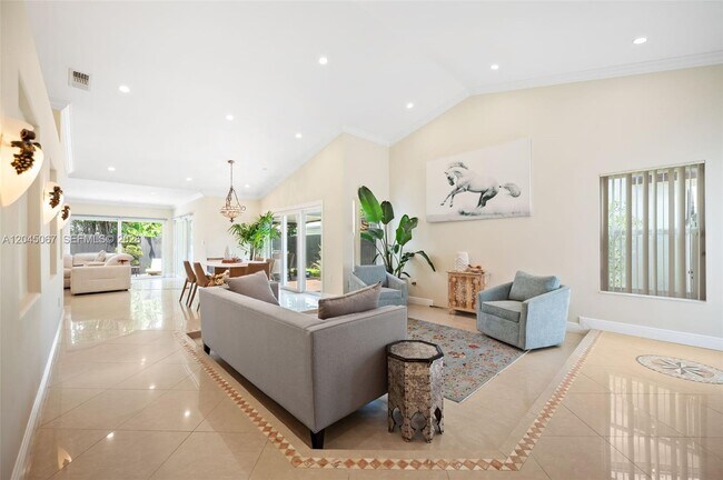 Foto del edificio - 982 NW 133rd Ct