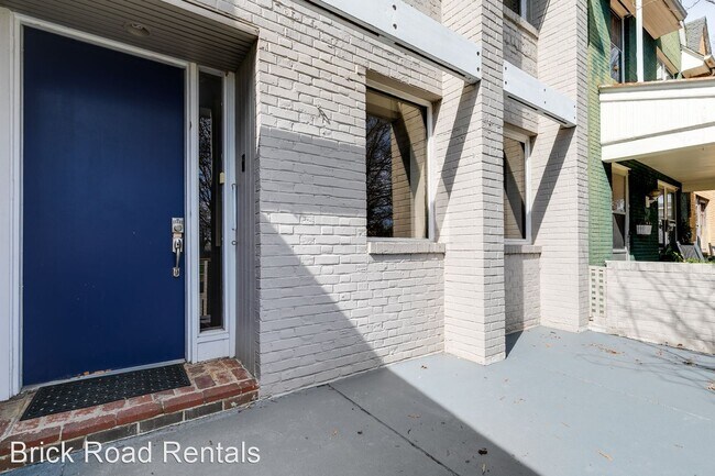 Building Photo - 3 br, 2 bath House - 514 S Sheppard St