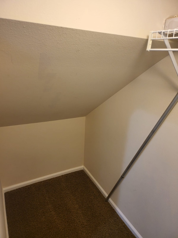 Building Photo - 4601 Strathmore Cir SW