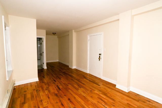 Foto del edificio - 1352 N Dearborn St