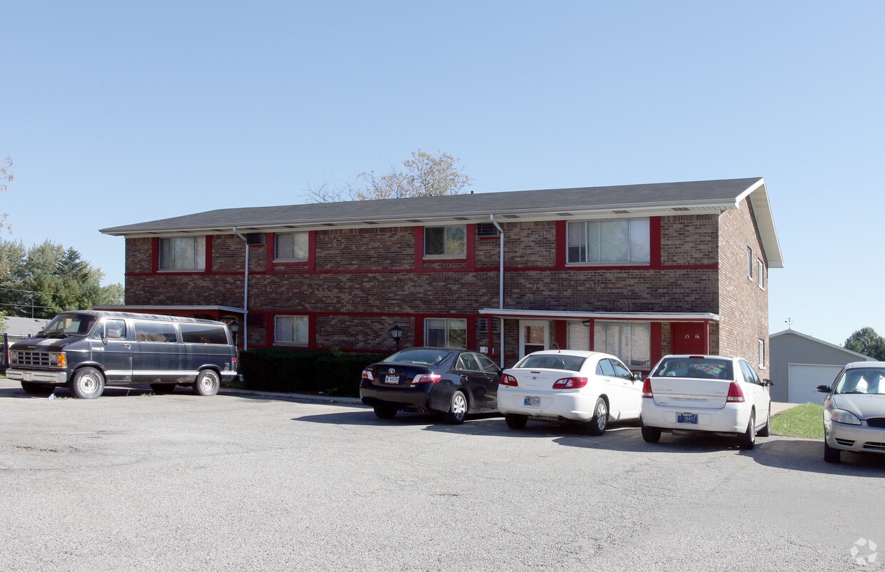 Primary Photo - East Wood Apartments