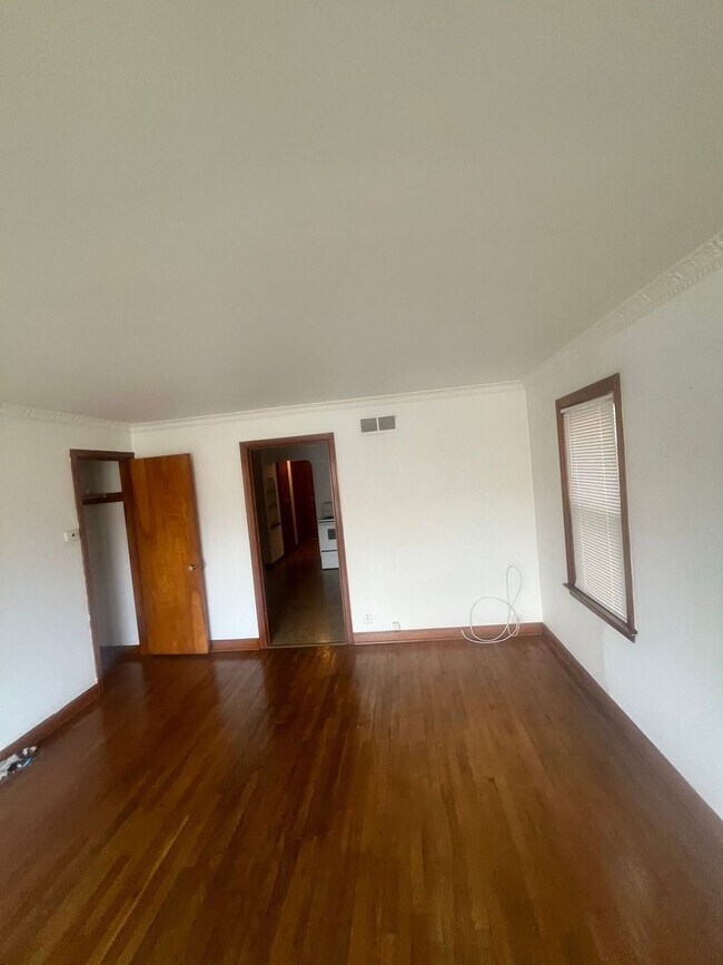 Foto del edificio - 5309 W Greenfield Ave