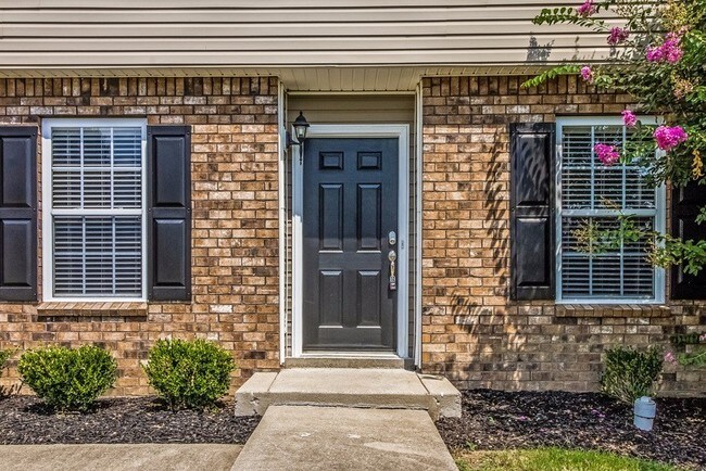Building Photo - 1316 Tonya Dr