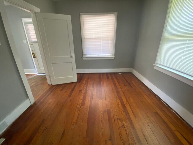 Foto del edificio - 808 S Sprigg St
