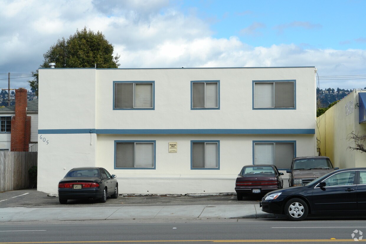 Building Photo - 605 San Pablo Ave