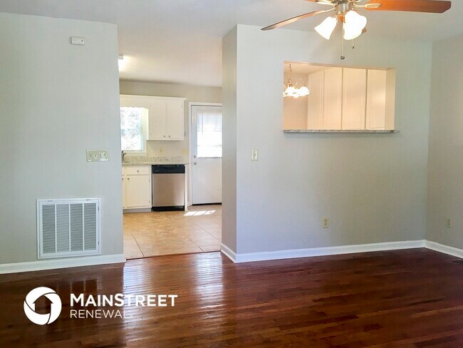 Foto del edificio - 4631 Candlewyck Way