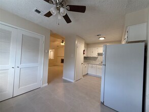 Building Photo - 7535 Hablo Dr