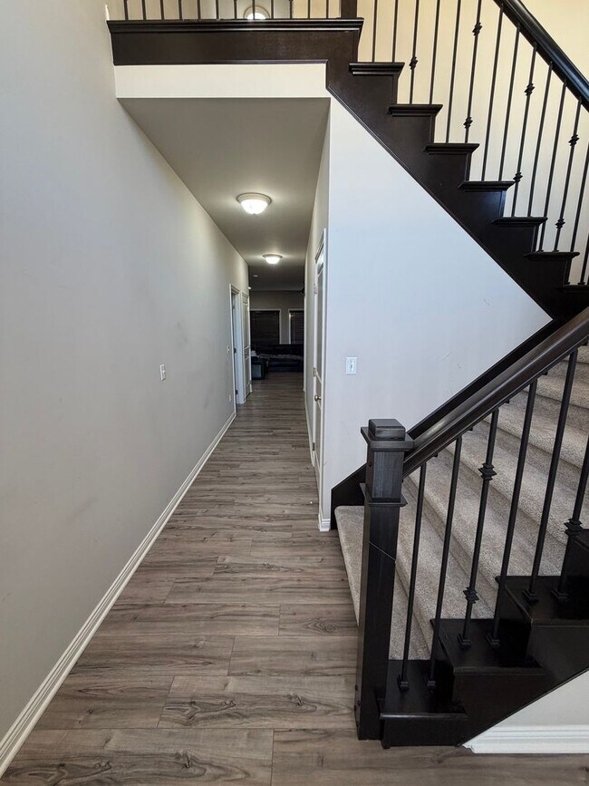 Foto del edificio - 13776 Grandeur Ave