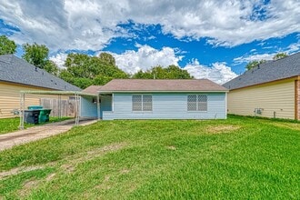 Building Photo - 4821 Alvin St