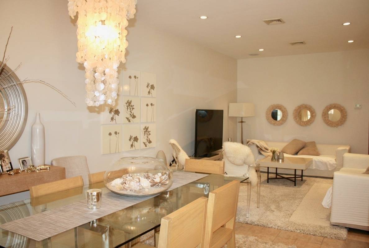 Foto principal - 74-33 64th Ln