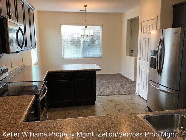 Building Photo - 3 br, 2 bath House - 14060 N Gila River Ave