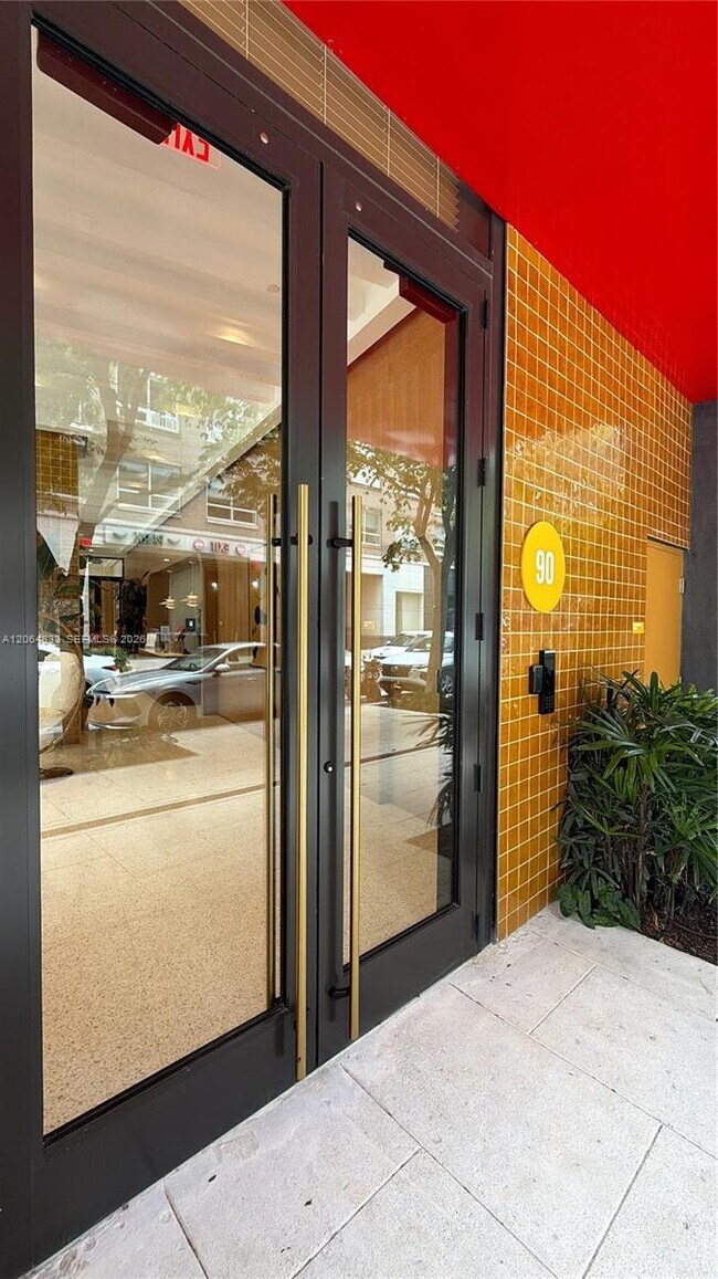Foto del edificio - 90 NE 32nd St