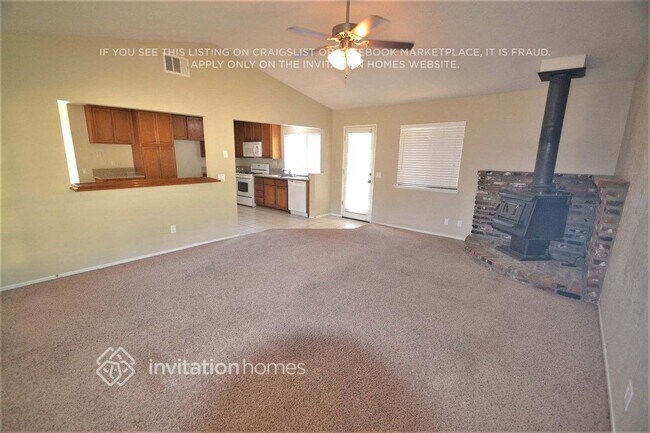 Foto del edificio - 20827 Calwood St