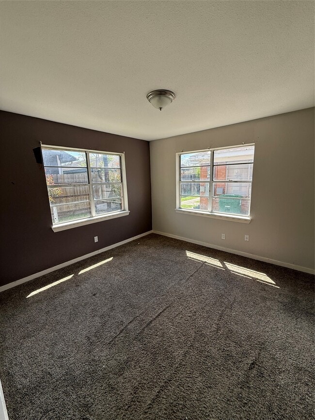 Building Photo - 1311 Malvern St