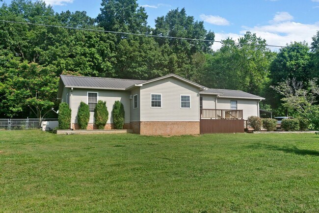 Building Photo - 258 Barkley Cir