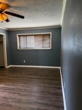 Building Photo - 10014 Carlow Ln