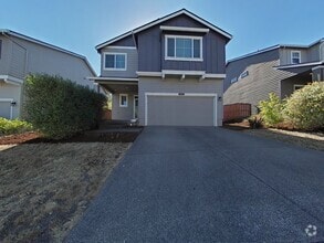 Building Photo - 2632 NW Laura Vis Dr