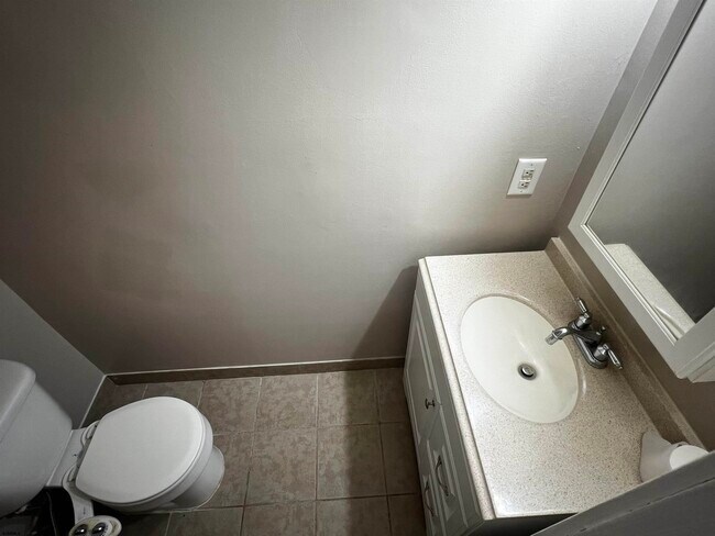 Foto del edificio - 34 Cambridge Townhouse Dr
