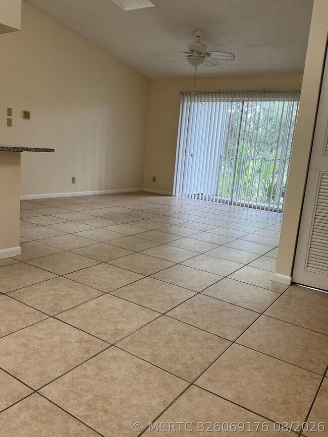 Foto del edificio - 2506 SE Anchorage Cove