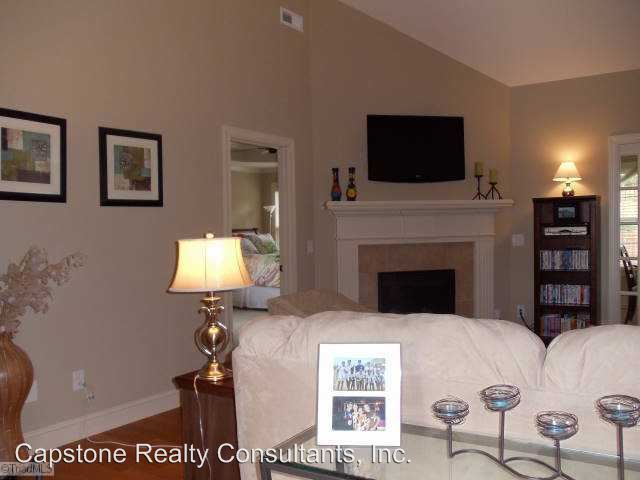 Building Photo - 4315 Prestwick Pl