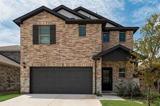 Building Photo - 605 Willet Dr