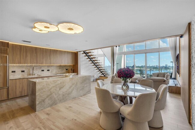 Building Photo - 1040 Biscayne Blvd