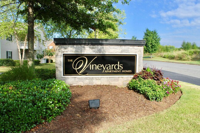 The Vineyards Apartment Homes Apartments - 11 Sheffield Pl Cartersville ...