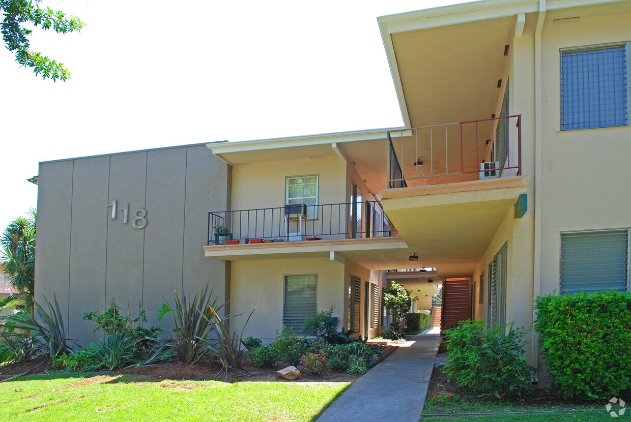 Foto del edificio - 118 Union Avenue