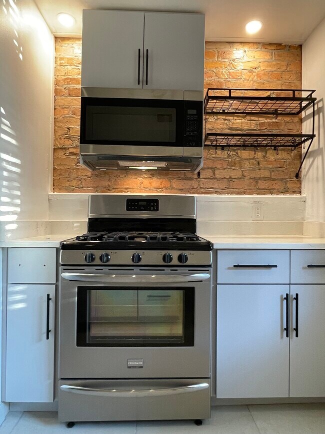 Foto del edificio - 7114 S Drexel Ave