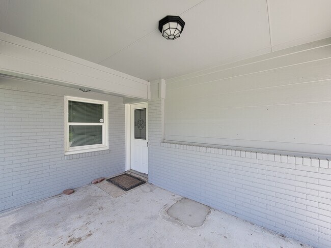 Foto del edificio - 3304 Lincoln St