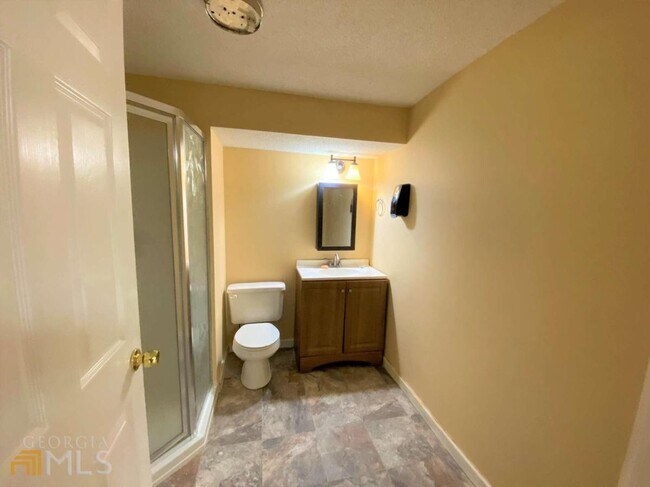 Building Photo - 3520 Cowan Ridge Dr