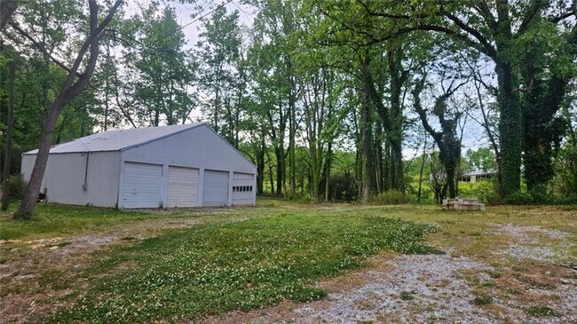 Building Photo - 471 Perkins Cir