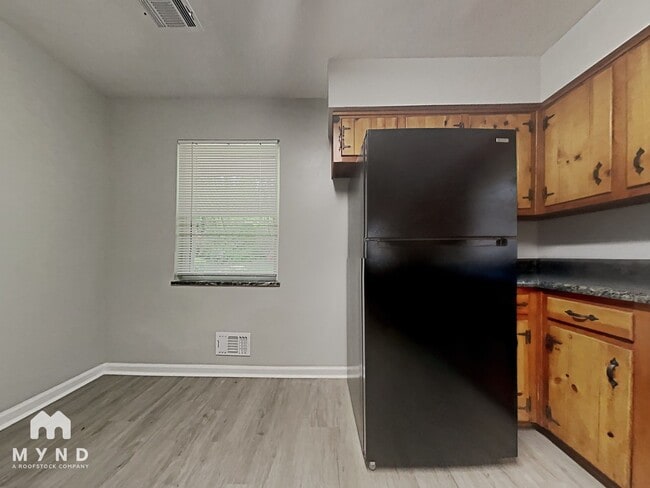 Building Photo - 2677 Riggs Dr