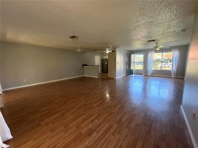 Building Photo - 10626 Watertown Ct