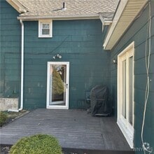 Building Photo - 180 Willowdale Dr