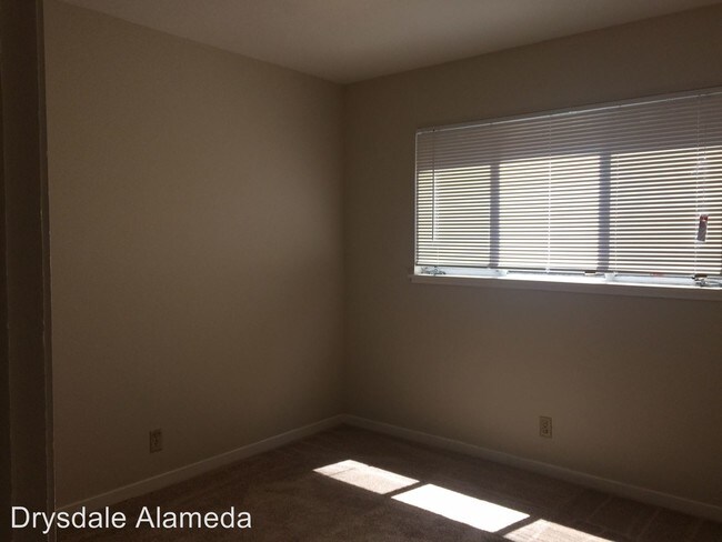 Foto del edificio - 2043 Buena Vista Ave