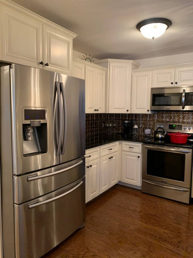 Foto del edificio - 110 Paddock Cir