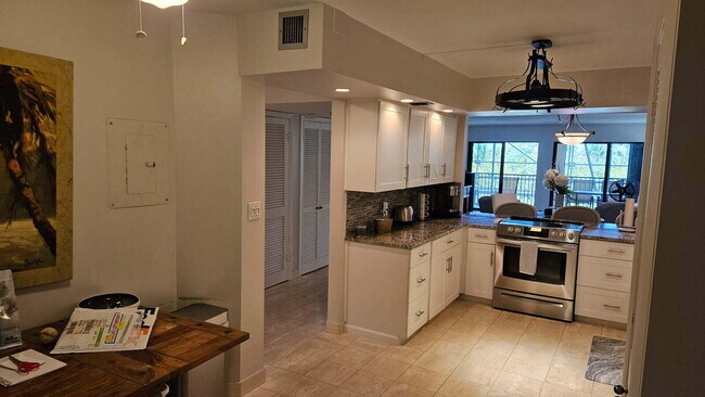 Foto del edificio - 500 Ocean Trail Way